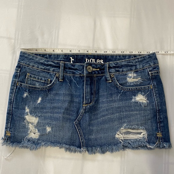 Bluenotes Distressed Denim Mini Skirt - Picture 5 of 7